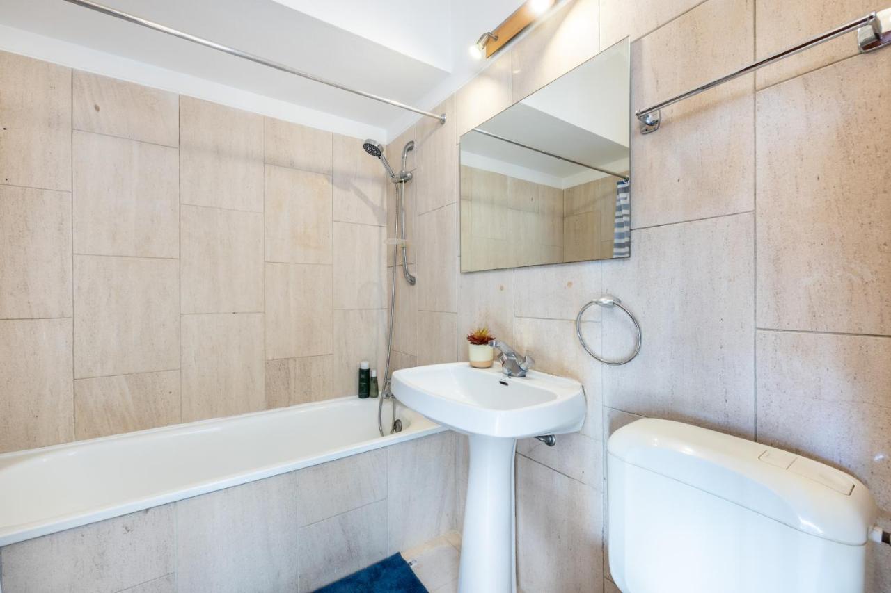 Lagos Homestay Екстер'єр фото